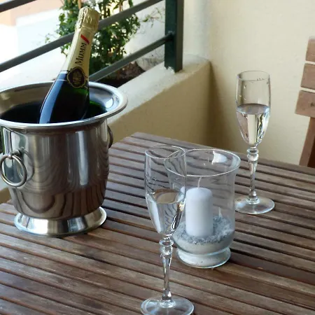 Апартаменти Ricardo Soriano Center Of - Eaw Homes