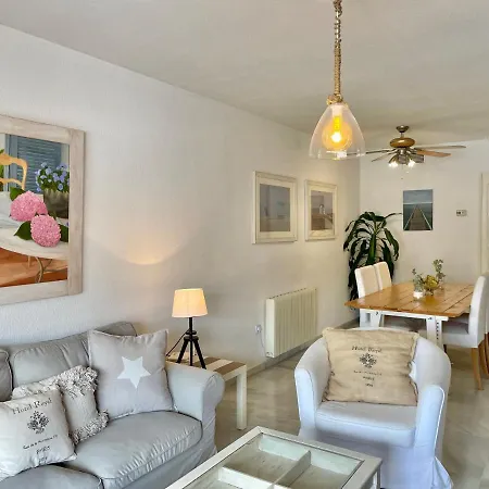Ricardo Soriano Center Of - Eaw Homes מארבלה