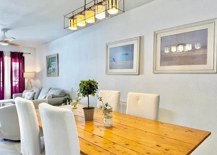 Ricardo Soriano Center Of - Eaw Homes マルベーリャ